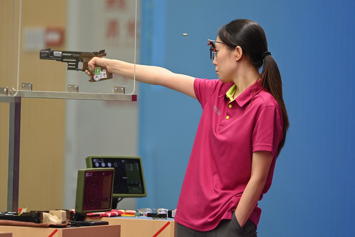 选手陈妍, 态的调整 选手陈妍, 态的调整